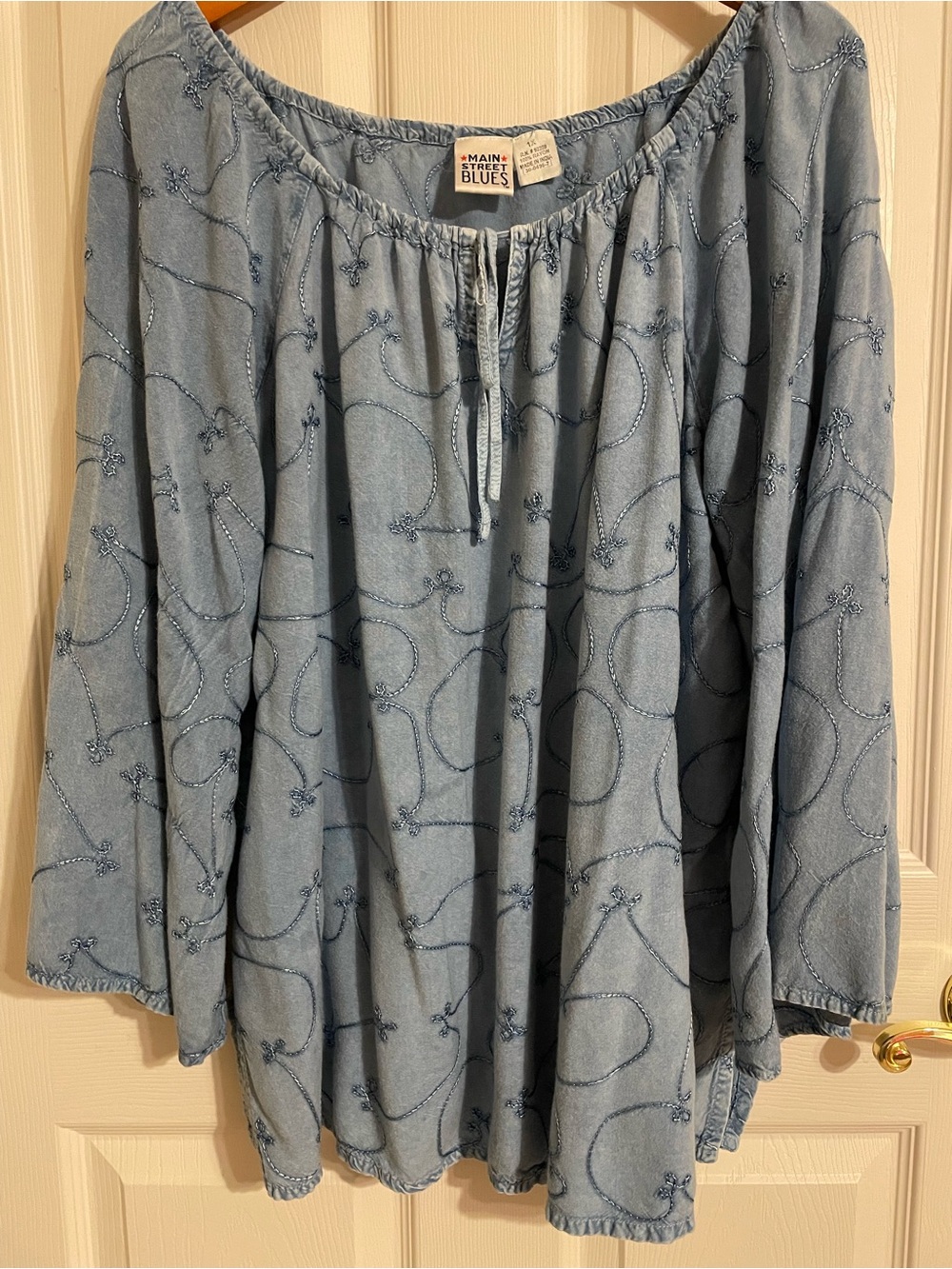 Denim look embroidered top, 1X